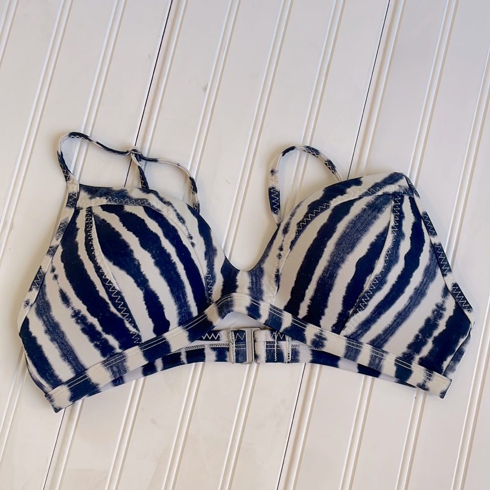 Athleta swim top